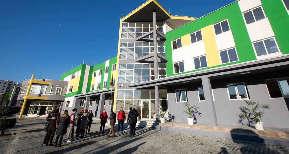 Merr fund mesimi me turne ne Tirane, Veliaj: Ne shtator hapim 12 shkolla